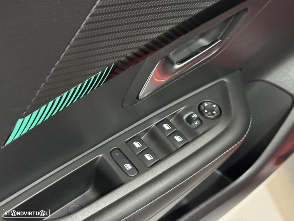 Peugeot 208 BlueHDi 100 Allure Pack - 26