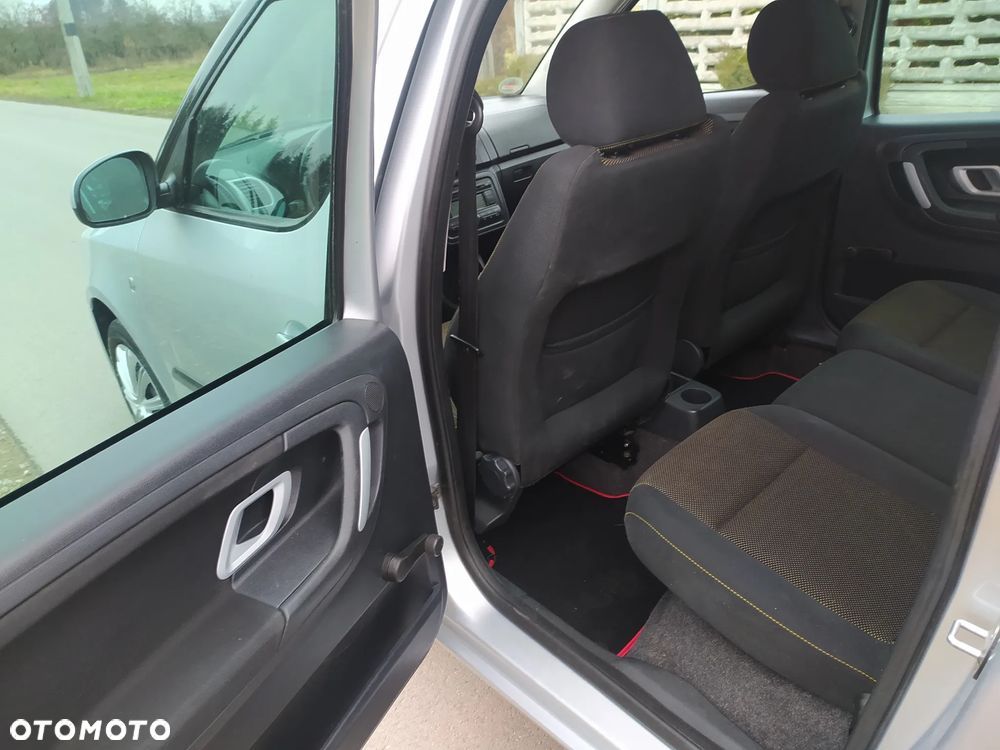 Skoda Roomster 1.9 TDI DPF Scout - 18