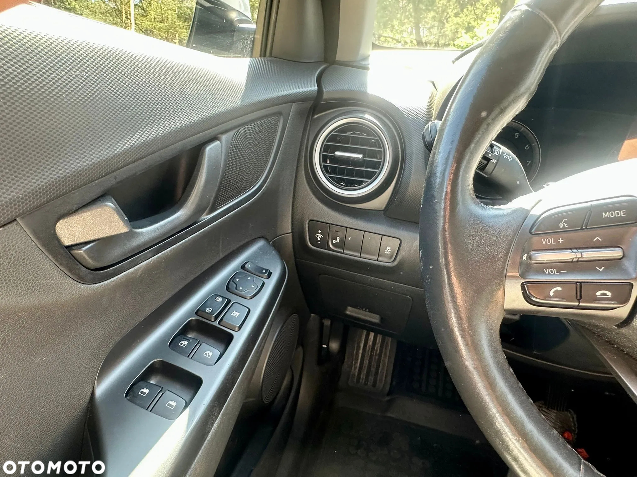 Hyundai Kona - 16