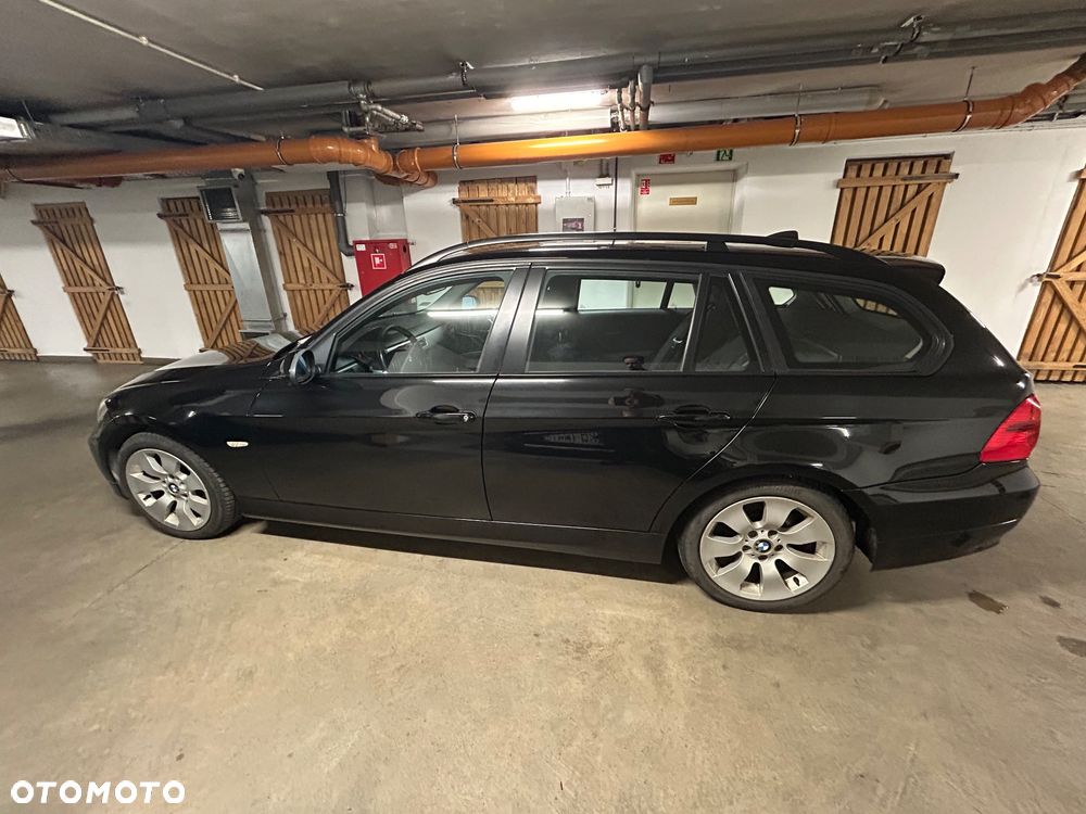 BMW Seria 3 320d - 8