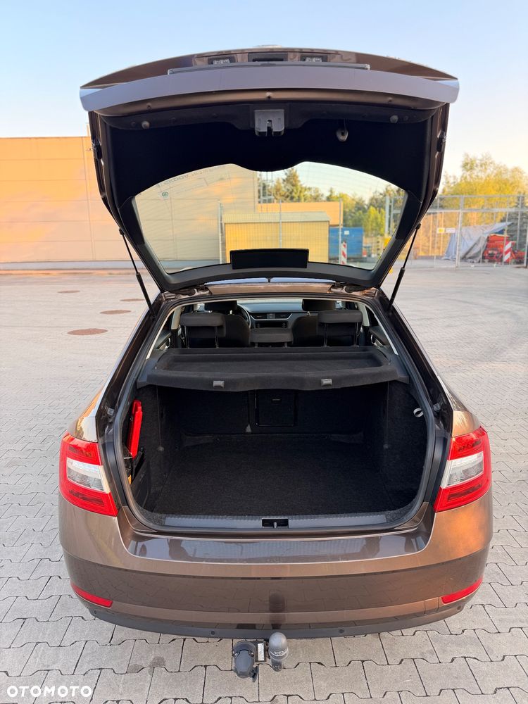 Skoda Octavia 1.5 TSI ACT Active - 7
