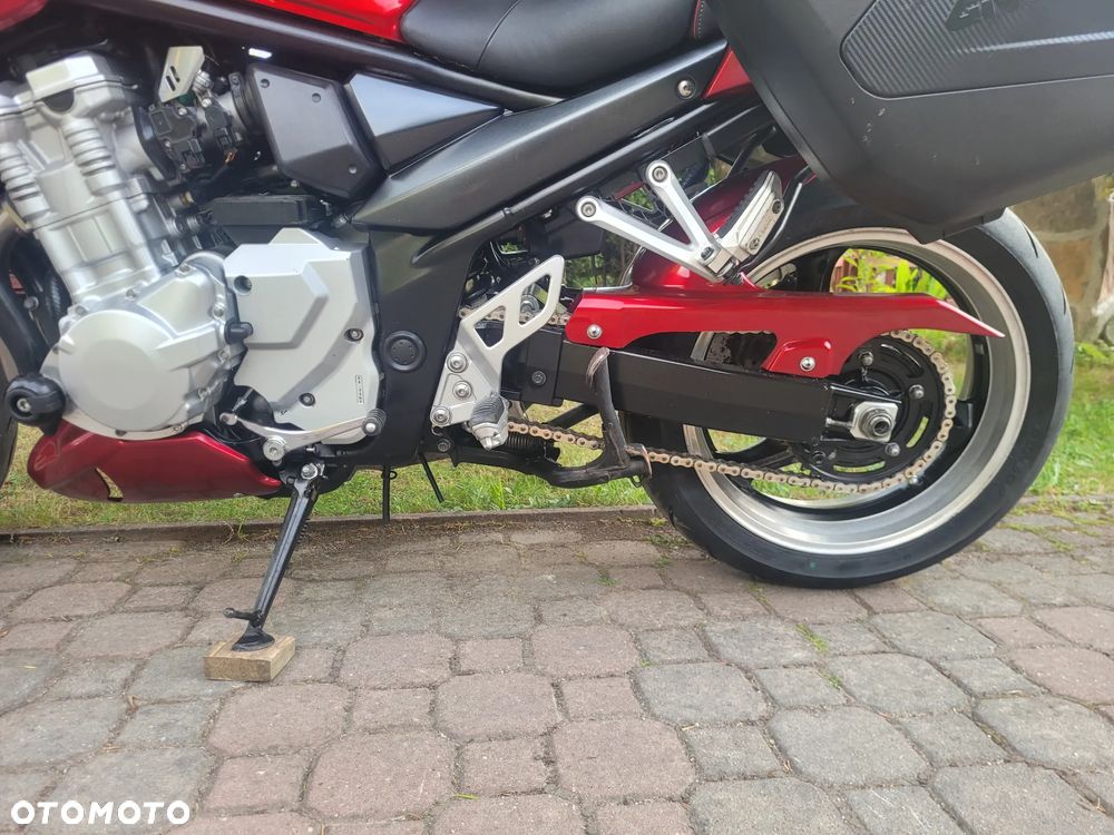 Suzuki Bandit - 24