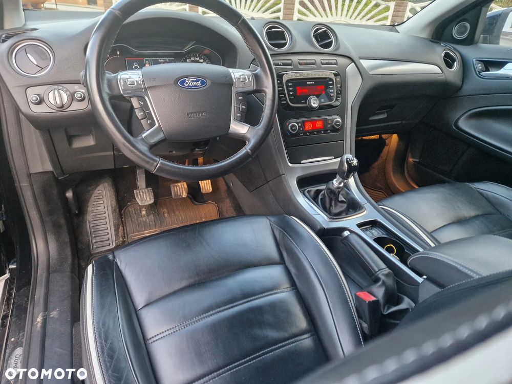 Ford Mondeo 2.0 TDCi Business Edition - 11
