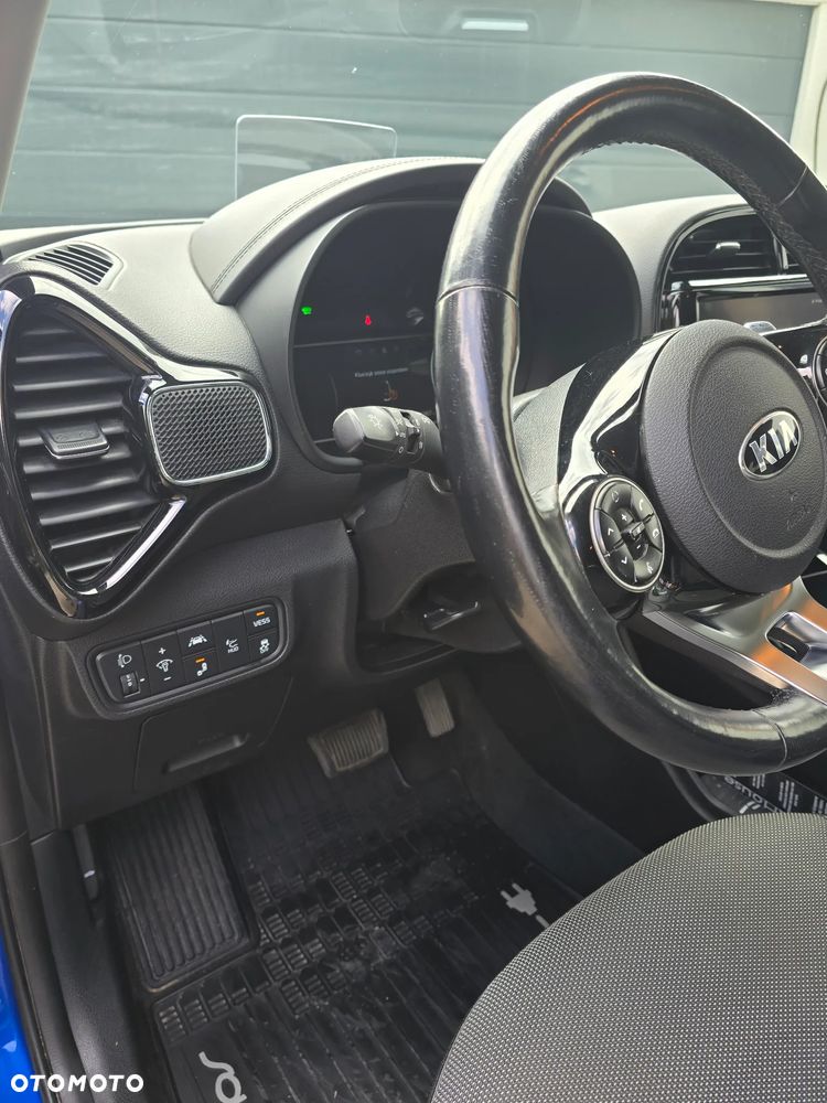 Kia Soul 64kWh XL - 7