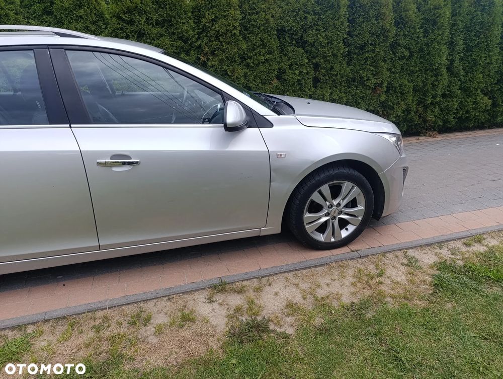 Chevrolet Cruze 1.4 T LTZ - 11