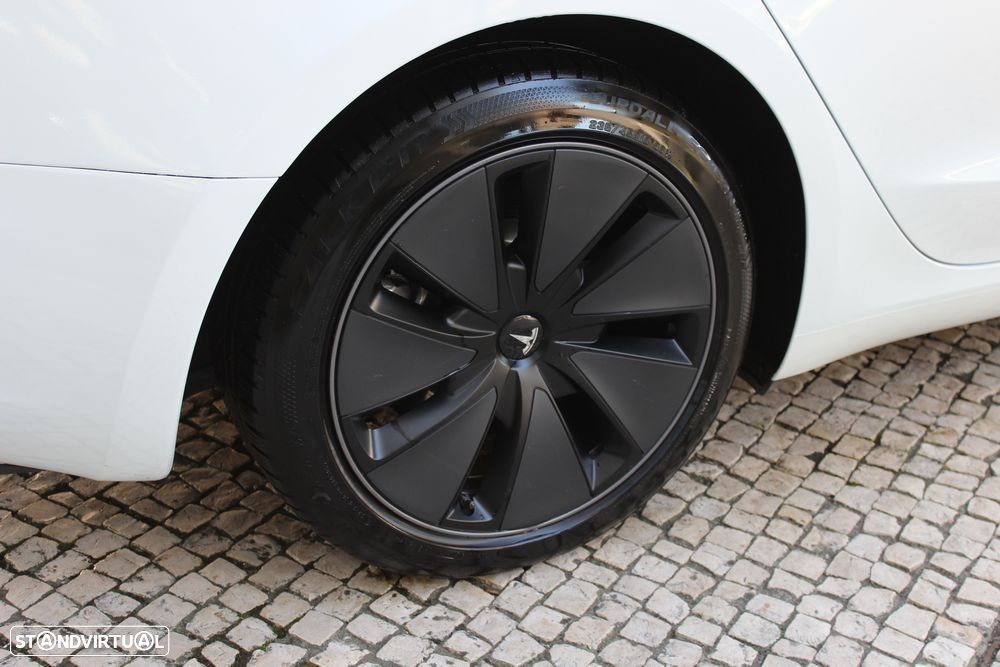 Tesla Model 3 Standard RWD - 12