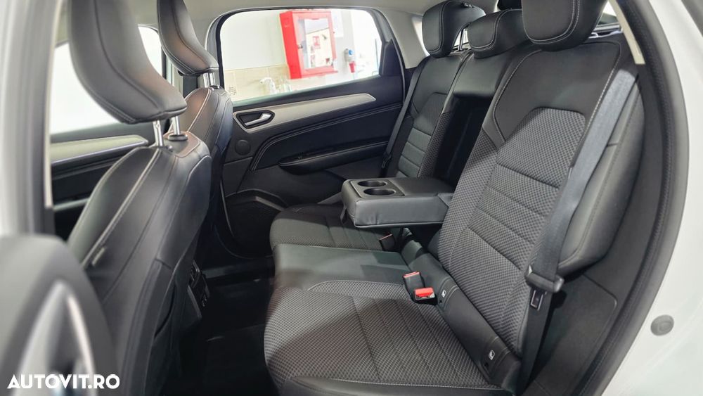 Renault Arkana E-TECH 145 Techno - 12