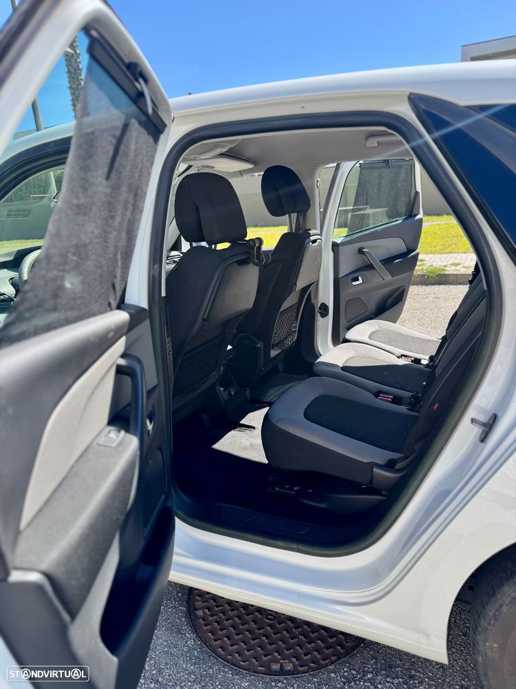 Citroën C4 Picasso - 16