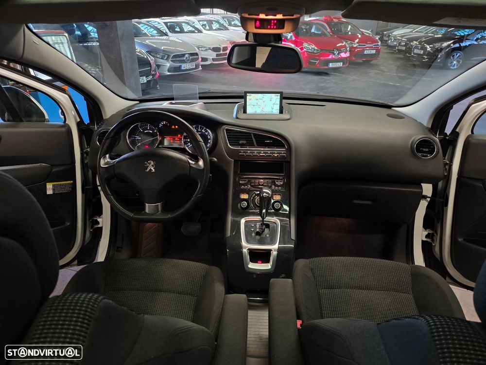 Peugeot 5008 BlueHDI 120 EAT6 Stop & Start Allure - 29