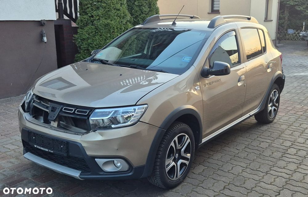 Dacia Sandero Stepway TCe 90 Easy-R Celebration - 1