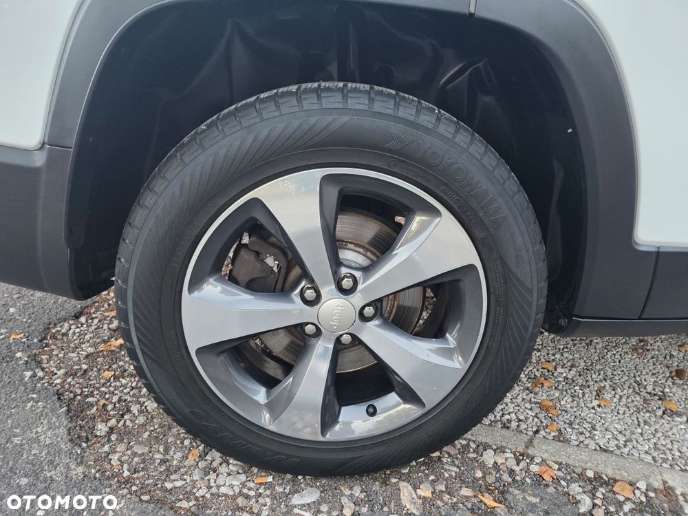 Jeep Cherokee 2.0 GME Active Drive I Limited - 30