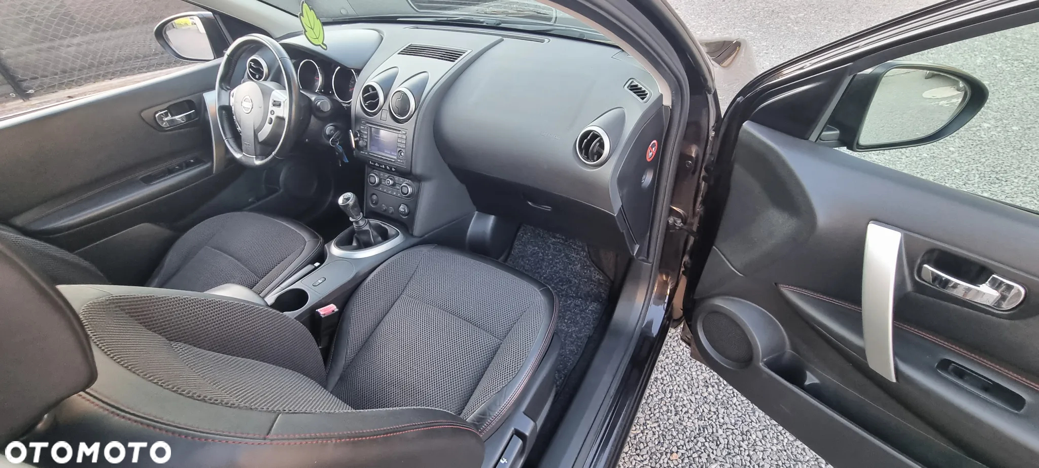 Nissan Qashqai 2.0 tekna - 16