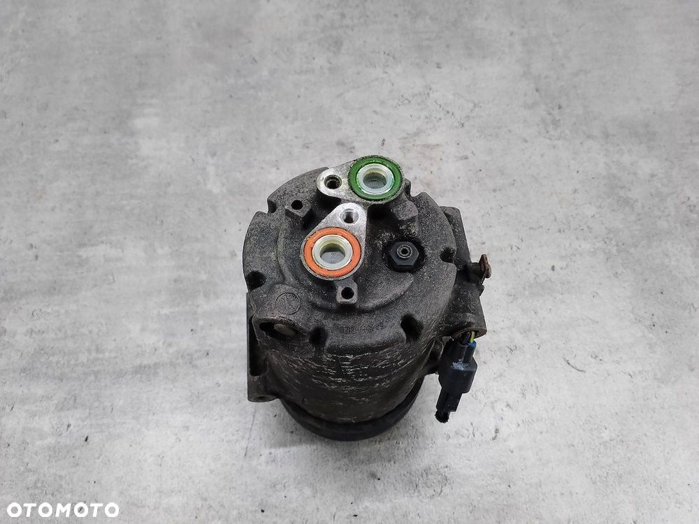 POMPA, SPRĘŻARKA KLIMATYZACJI FORD FOCUS II 2.0 TDCI - 6