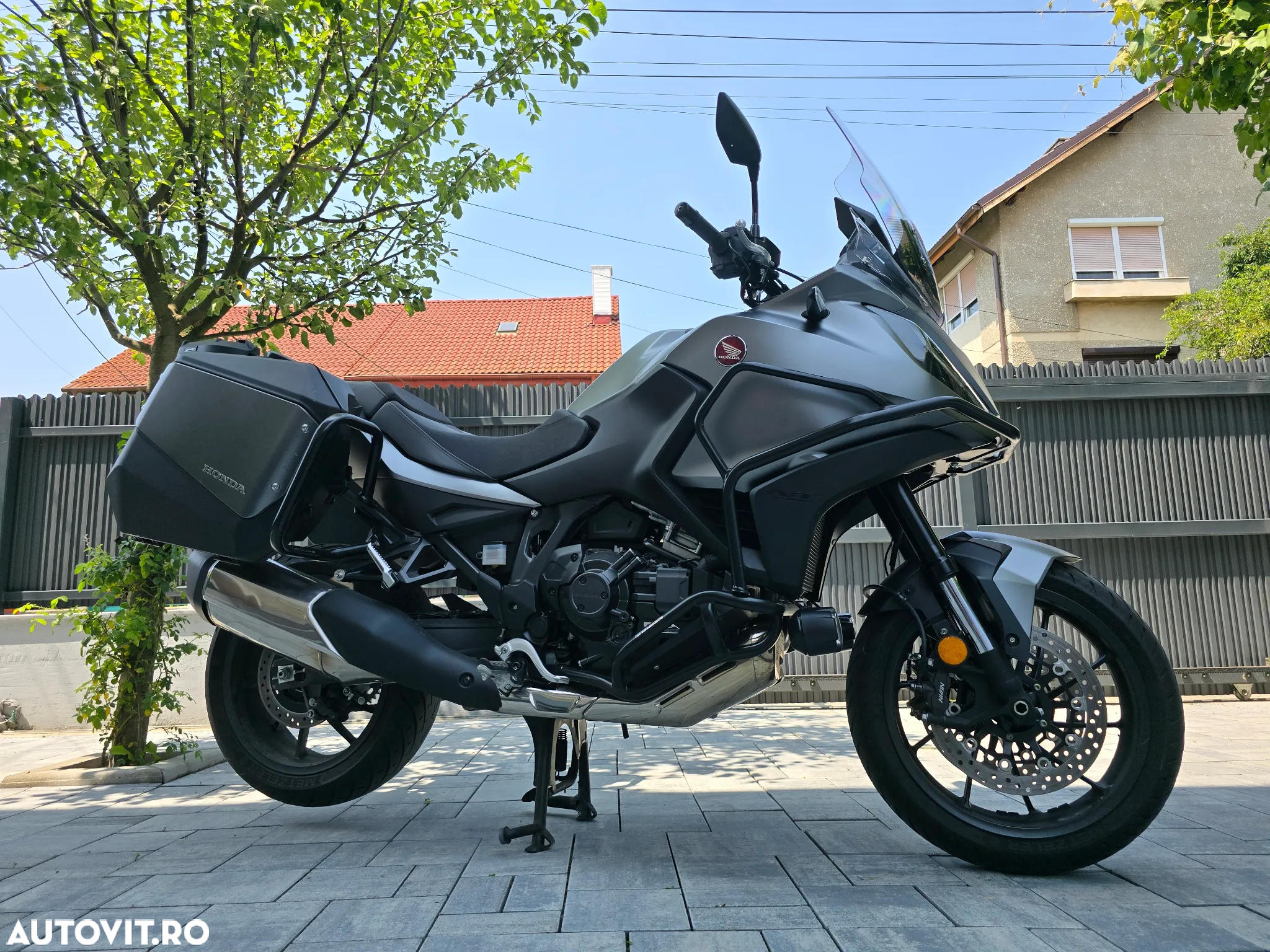 Honda NT 1100 - 6