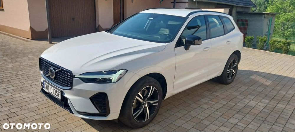 Volvo XC 60 B4 B Plus Dark - 3