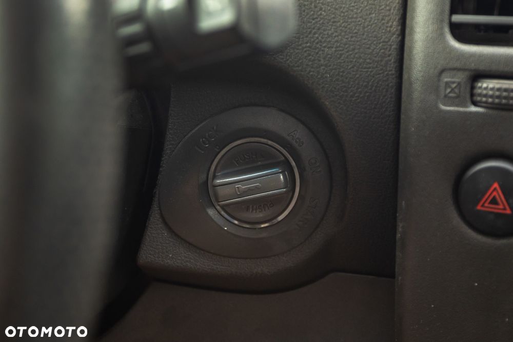 Nissan Pathfinder 2.5 D Platinum - 30