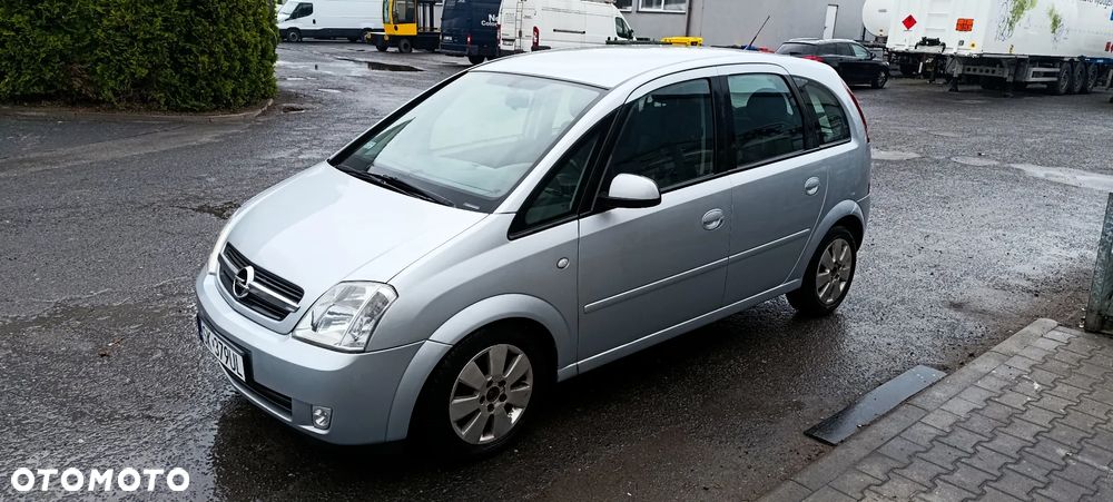 Opel Meriva 1.7 CDTI Cosmo - 1