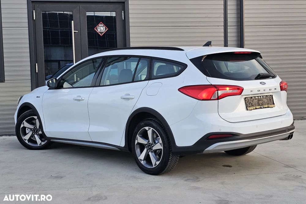 Ford Focus 1.5 EcoBlue Active - 6