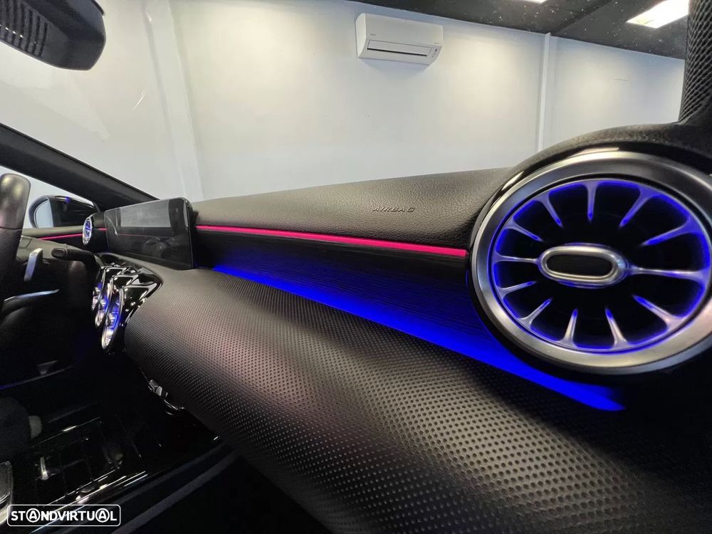 Mercedes-Benz A 180 d AMG Line Aut. - 17