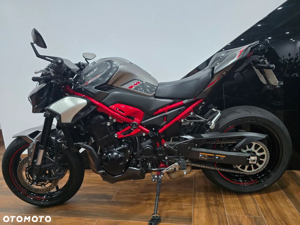 Kawasaki Z - 33