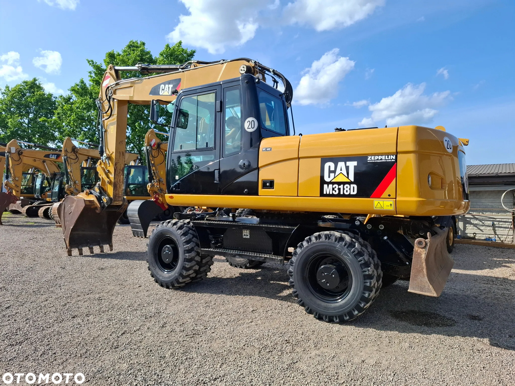 Caterpillar CAT M 318 D - 4