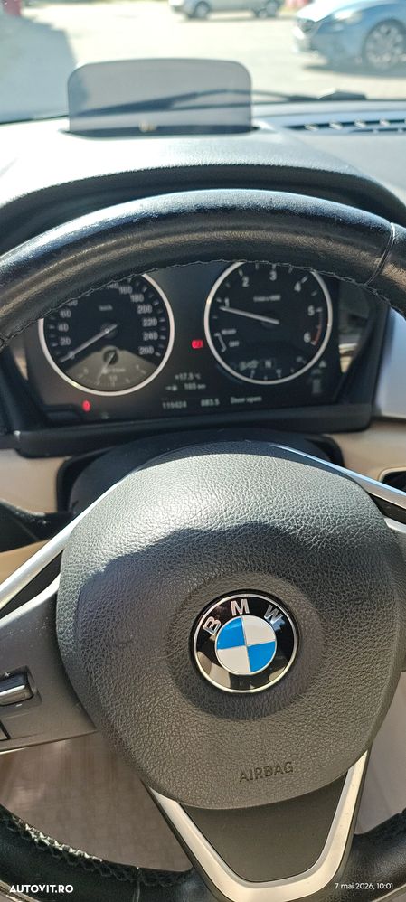 BMW Seria 2 220d - 12