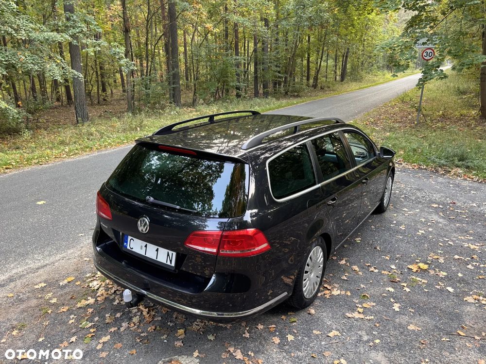 Volkswagen Passat - 20