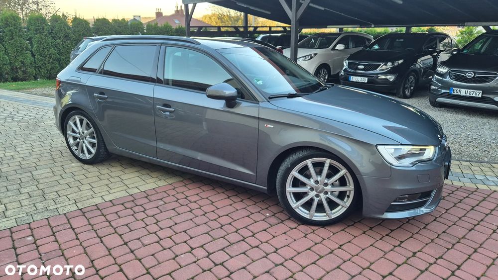 Audi A3 Sportback 2.0 TDI S line Sportpaket - 3