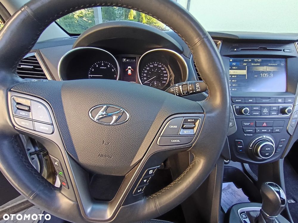 Hyundai Santa Fe 2.0 T Sport Utility - 12
