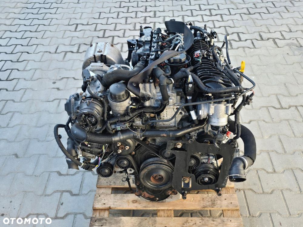 LAND ROVER JAGUAR XE 15R SILNIK 2.0D 204DTD 148TYŚ.KM EURO 6 - 1