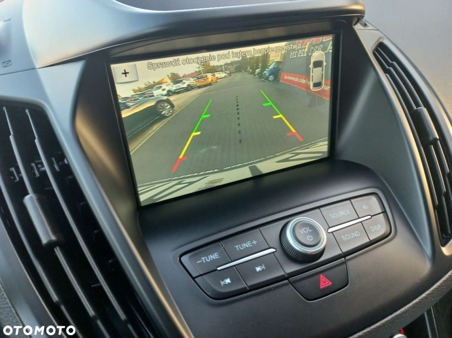 Ford Kuga - 11