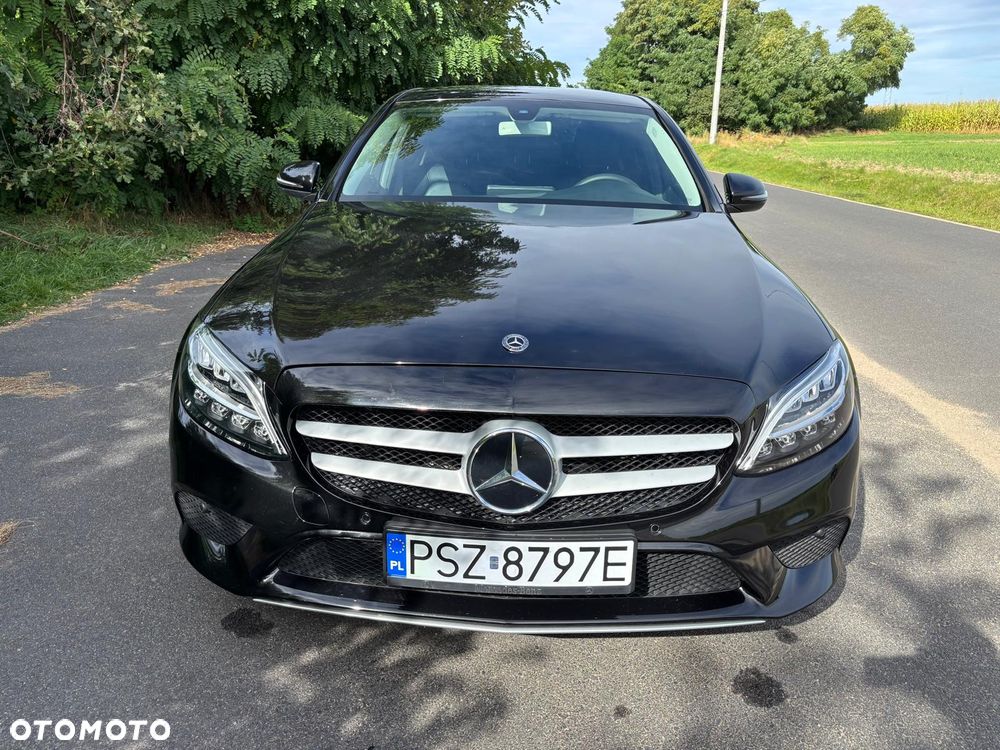 Mercedes-Benz Klasa C 180 9G-TRONIC - 2