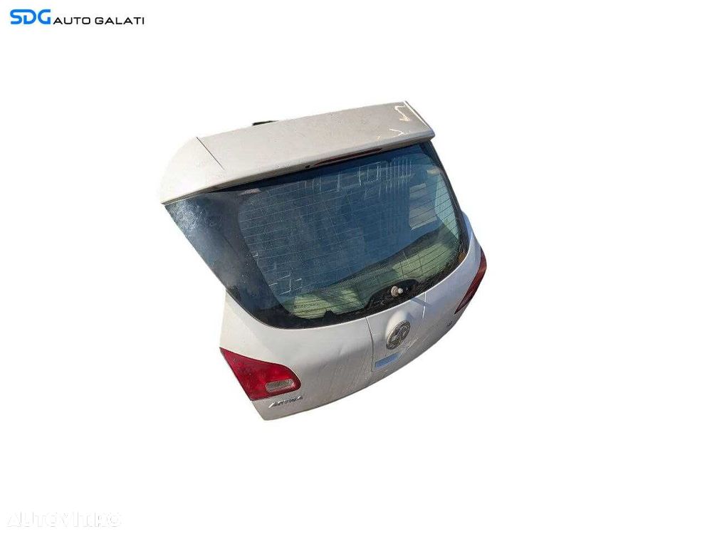 Haion Hayon Capota Portbagaj Dezechipat cu Luneta Geam Sticla Opel Astra J Hatchback 2009 - 2016 Culoare Z40R [LC2253SOS] - 2