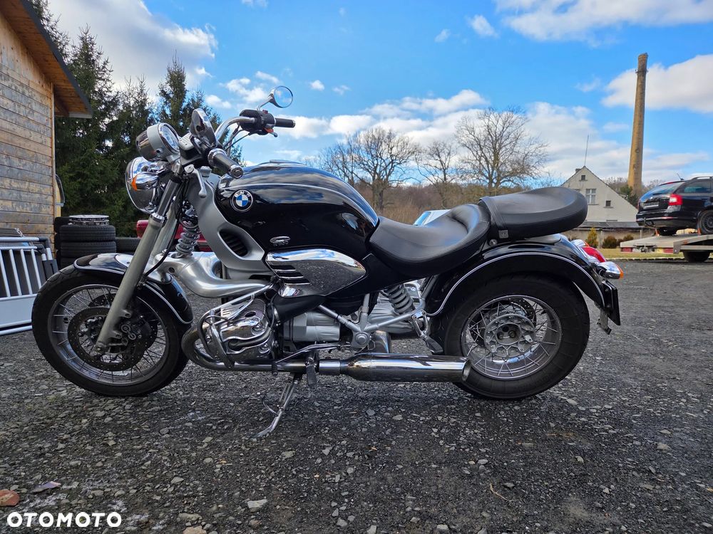 BMW R - 1
