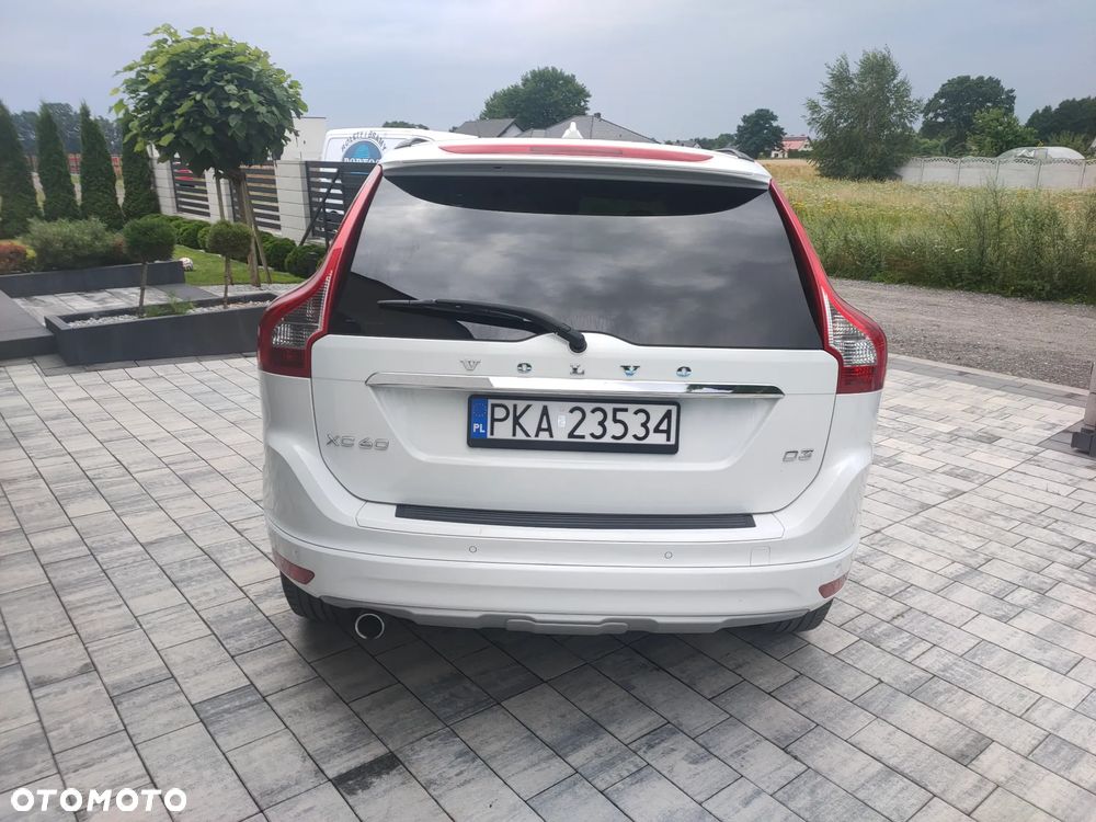 Volvo XC 60 D3 Drive-E Momentum - 15