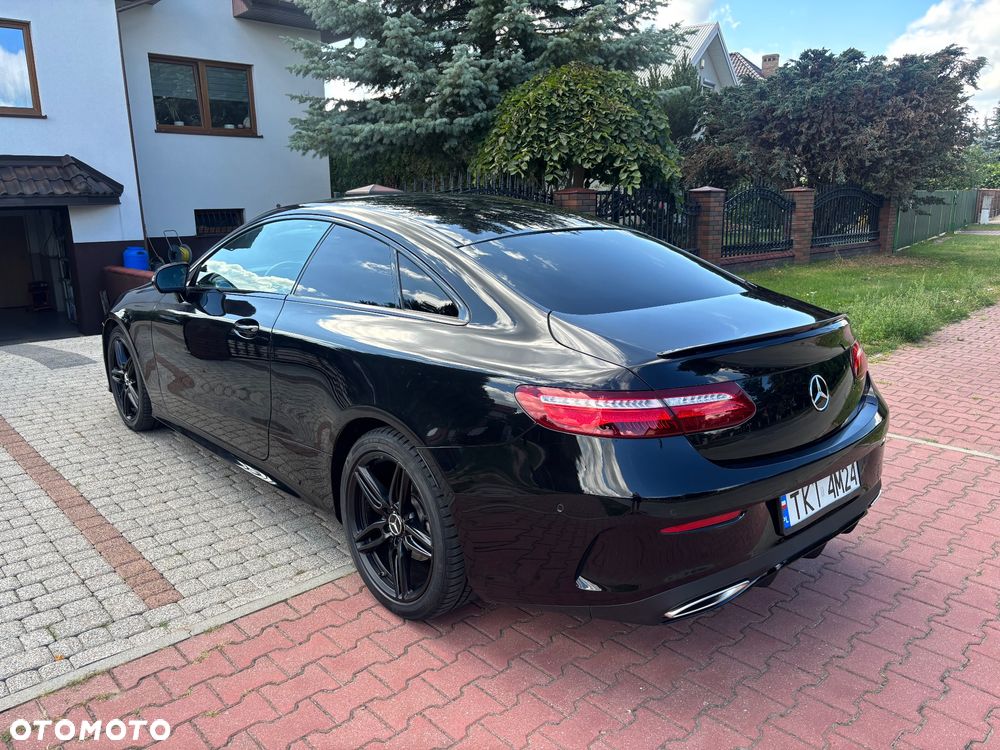 Mercedes-Benz Klasa E 200 4-Matic 9G-TRONIC - 4