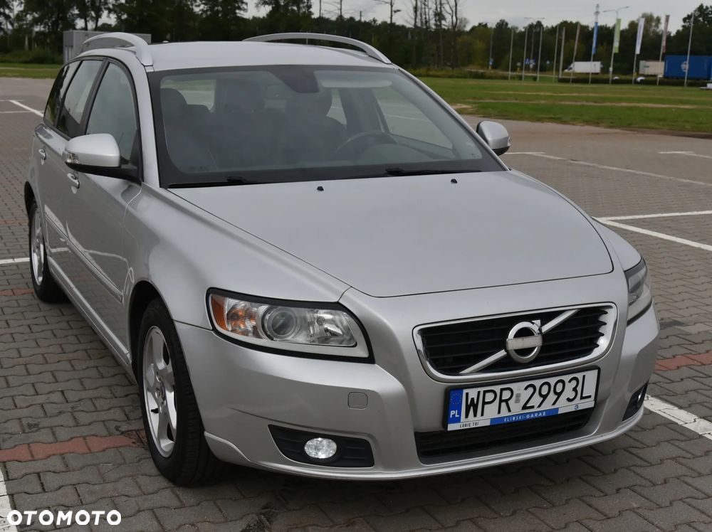 Volvo V50 D2 Summum Start-Stop - 2