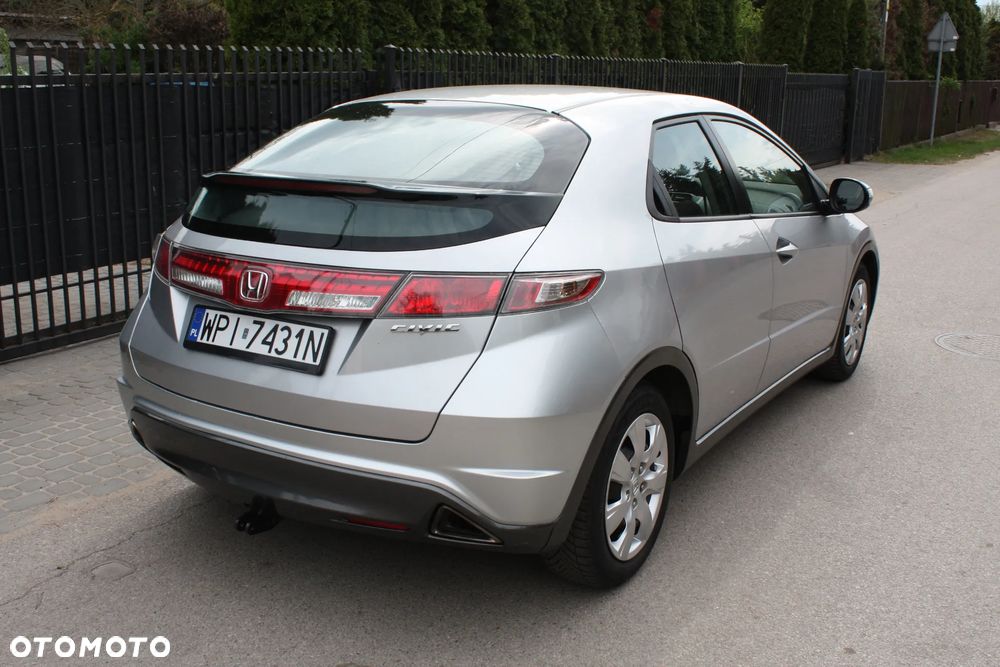 Honda Civic 1.8 Comfort - 4