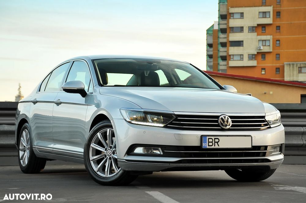 Volkswagen Passat 2.0 TDI DSG Highline - 9