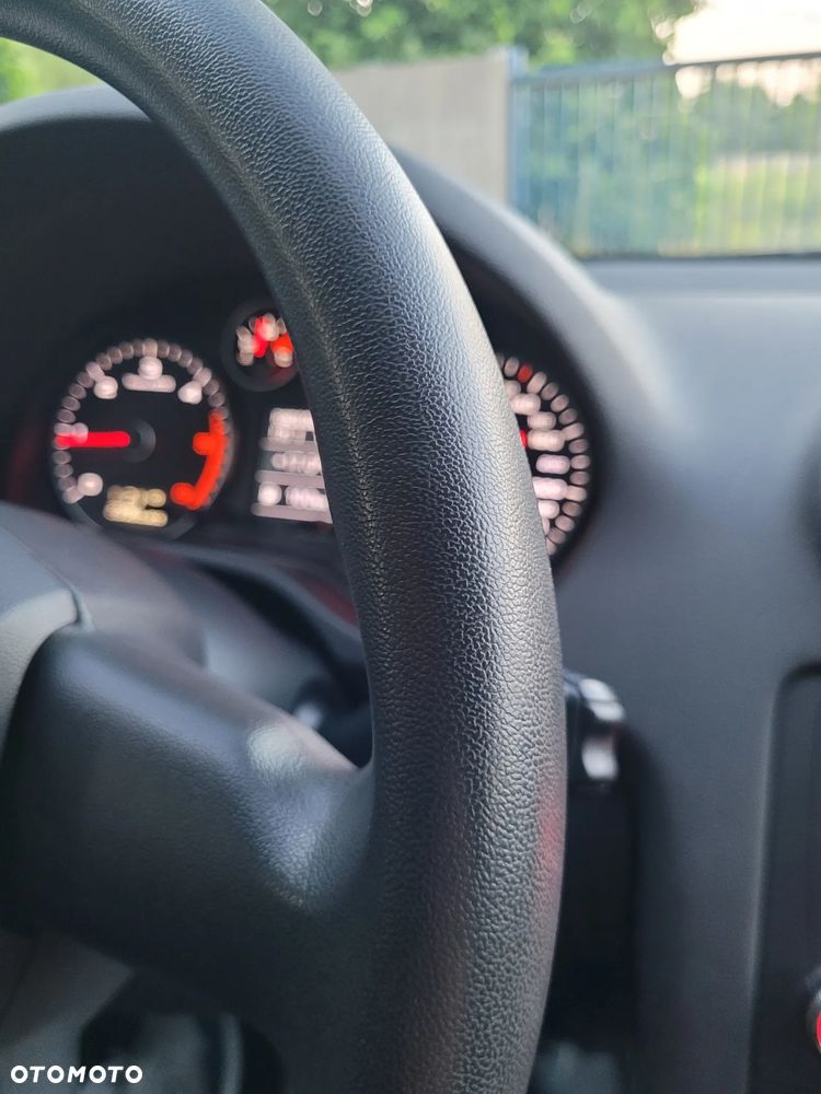 Audi A3 3-drzwiowe 1.9 TDI Ambiente - 11