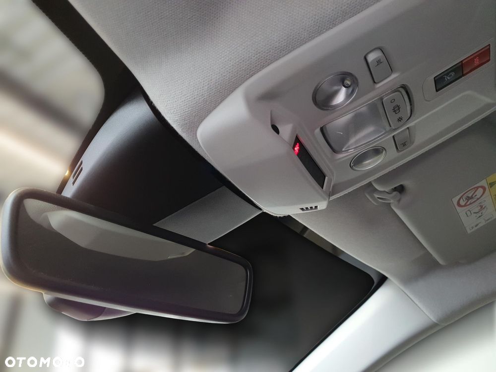 Citroën C4 1.2 PureTech Shine S&S - 20