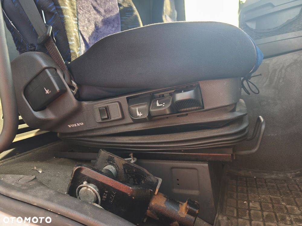 Volvo Fm 360 6X4 - 35