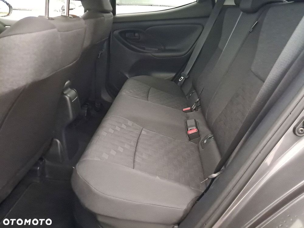 Toyota Yaris Hybrid 1.5 Style - 13
