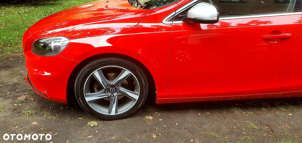 Volvo V40 D2 R Design - 19