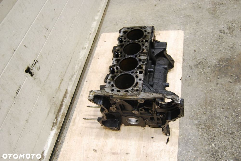 BLOK SILNIKA FORD MONDEO MK4 2.0 TDCI 2S7Q-6015-AE - 2