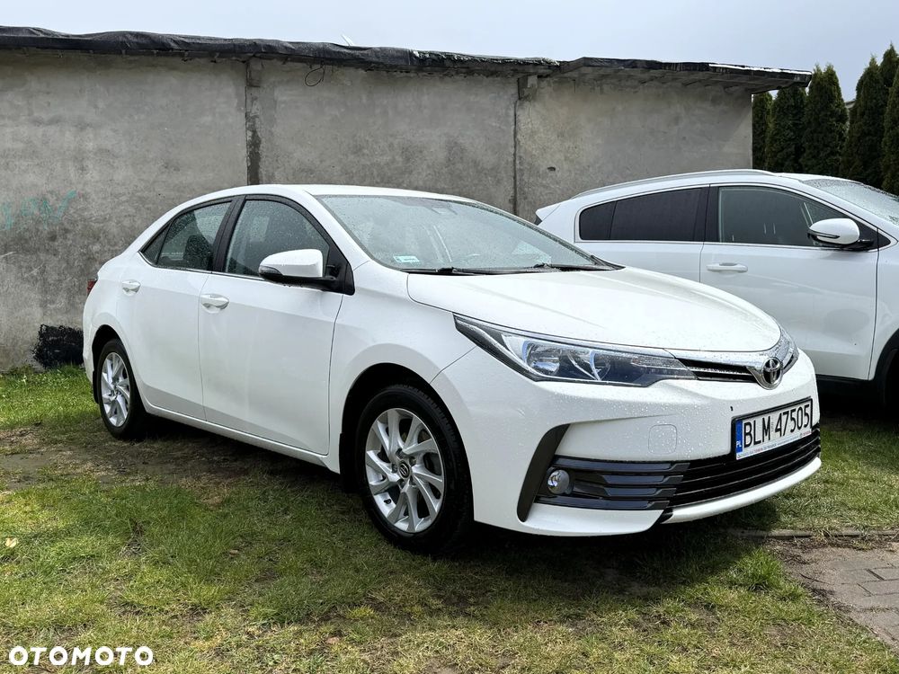 Toyota Corolla 1.6 Comfort - 3