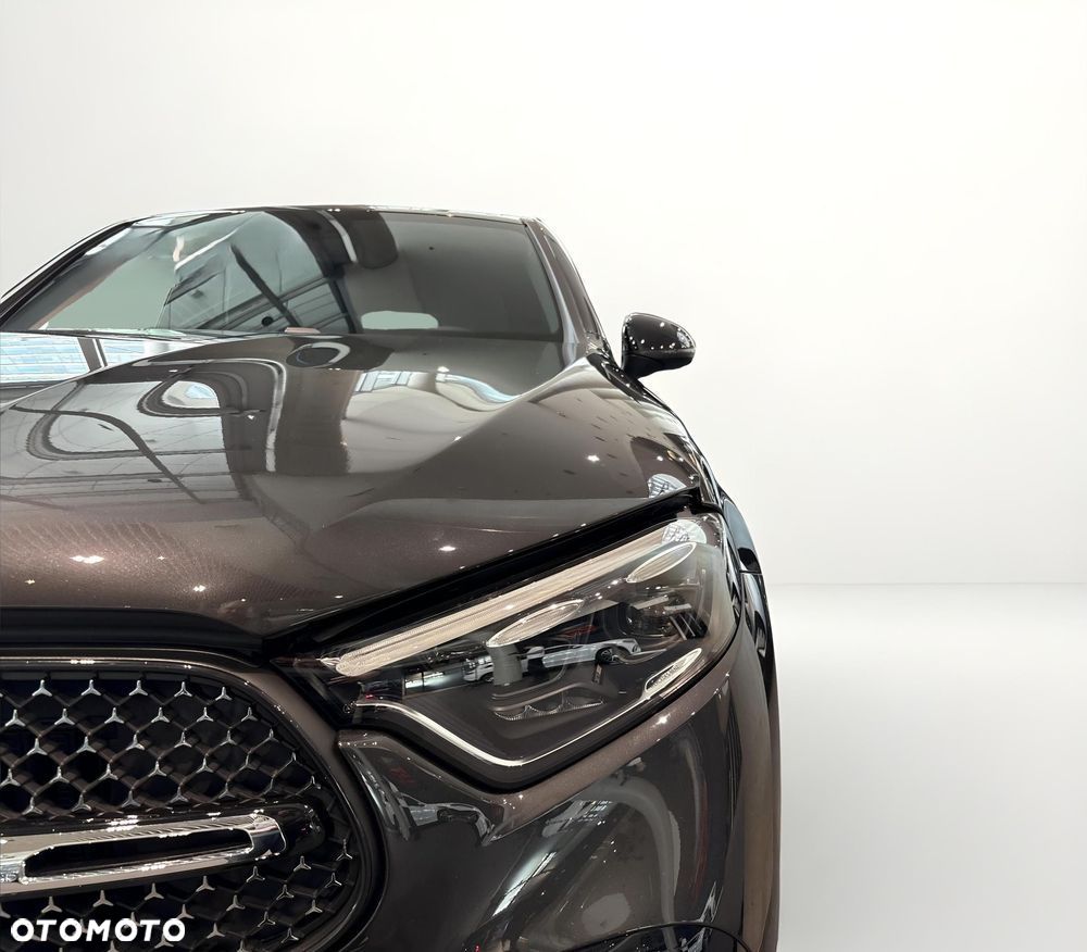 Mercedes-Benz GLC 300 mHEV 4-Matic AMG Line - 17