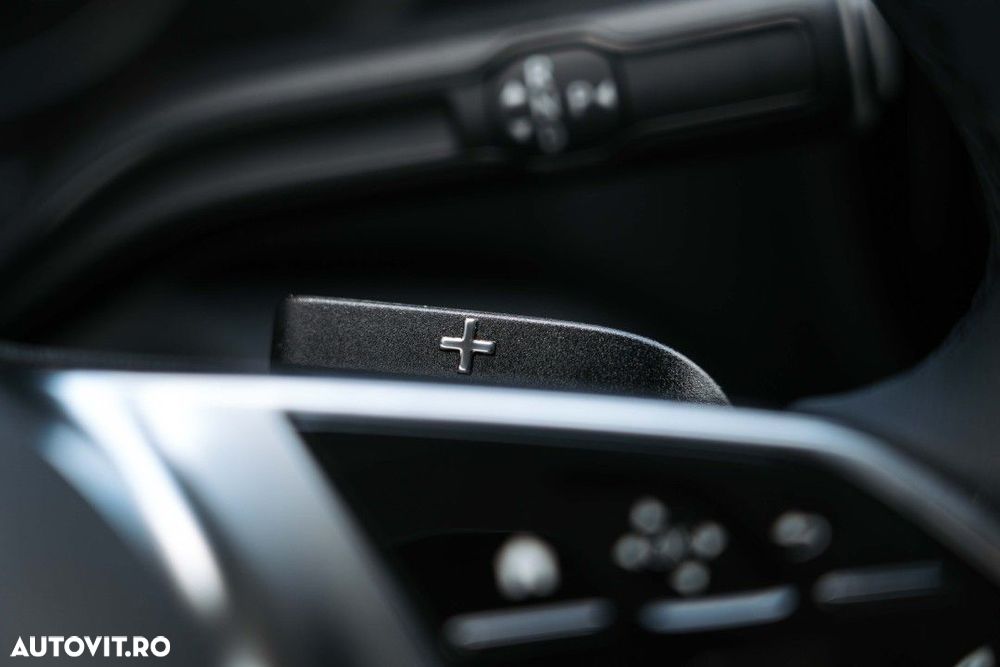 Mercedes-Benz Vito - 25