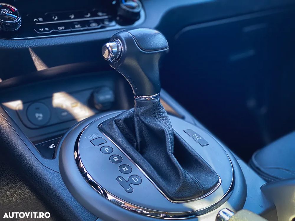 Kia Sportage 2.0 DSL 6AT 4x4 Style - 20