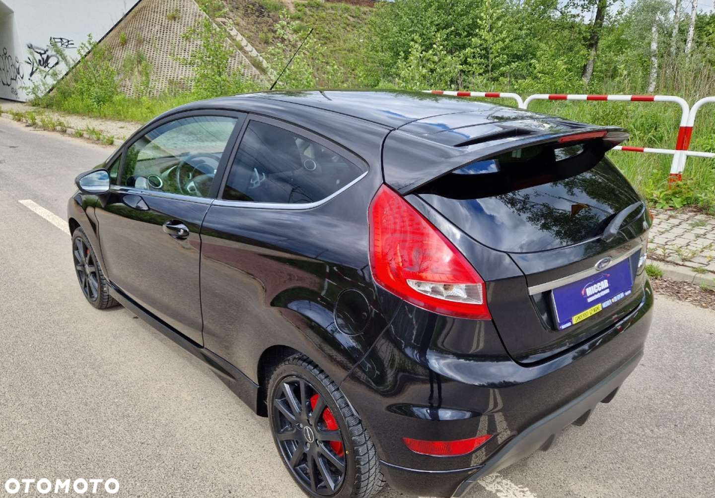 Ford Fiesta 1.25 Titanium X - 5